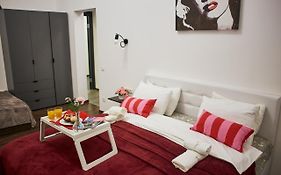 RV Old City Apartment, для ЗСУ особые условия!